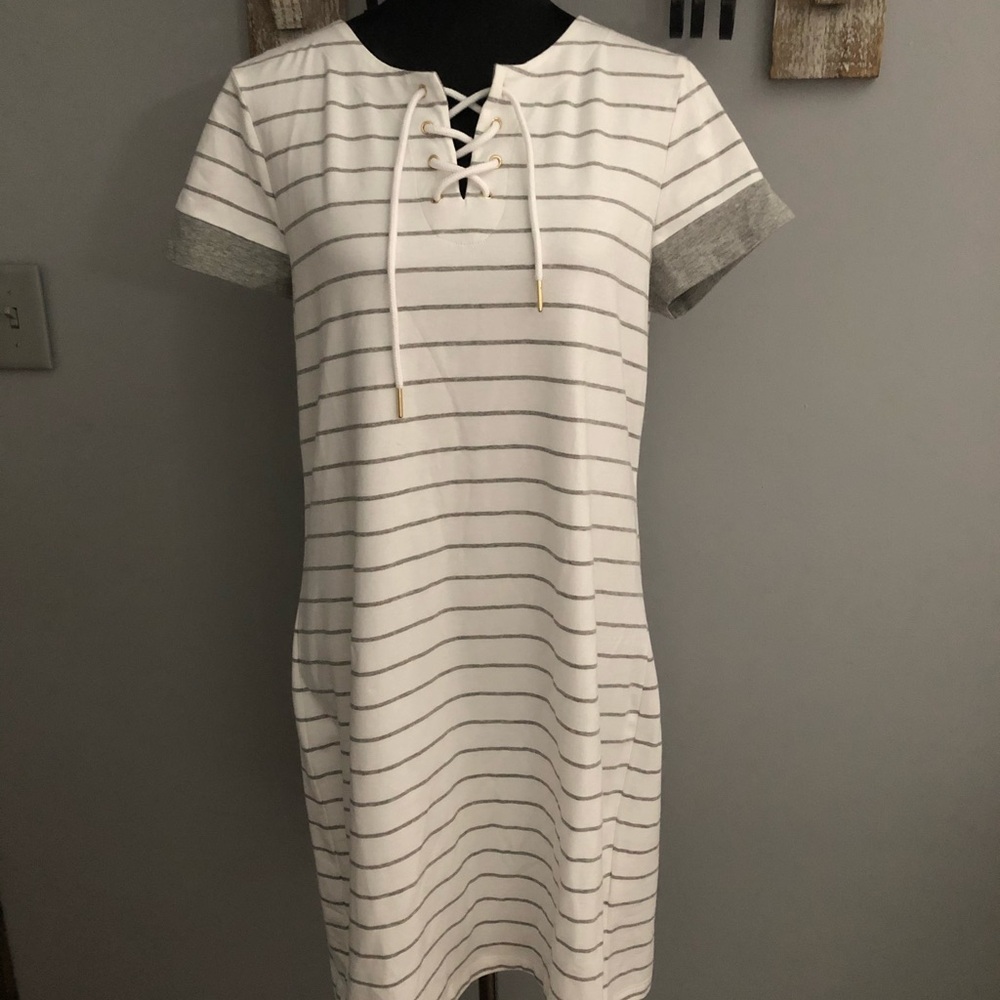 Tommy Hilfiger Gray and White Lace-Up dress